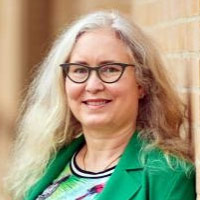 Study Examines The Low Percentage of Women in the Academic Discipline of Finance