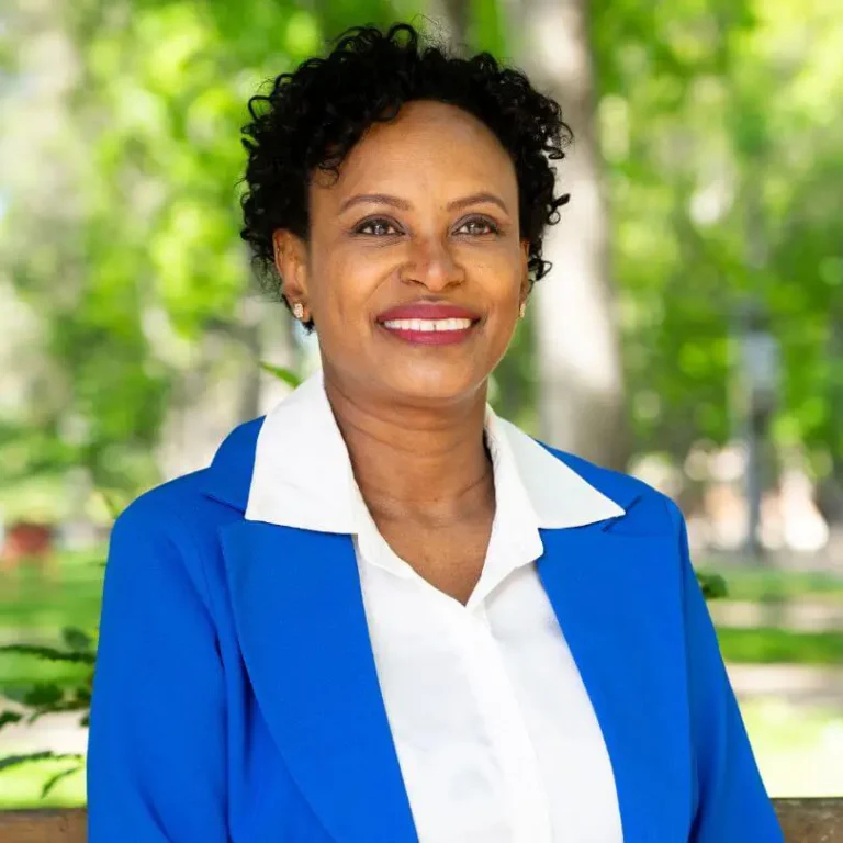 Rhonda McEwen Appointed President of the University of Victoria